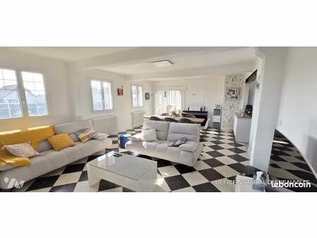 maison 6 pièces 187 m²