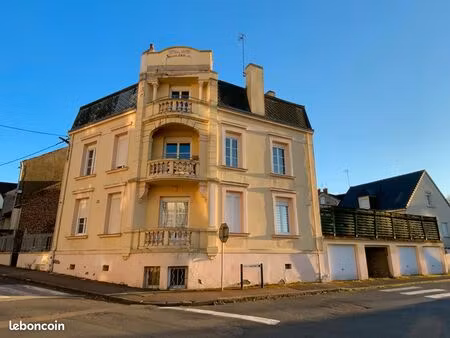 immeuble 11 pièces 229 m²