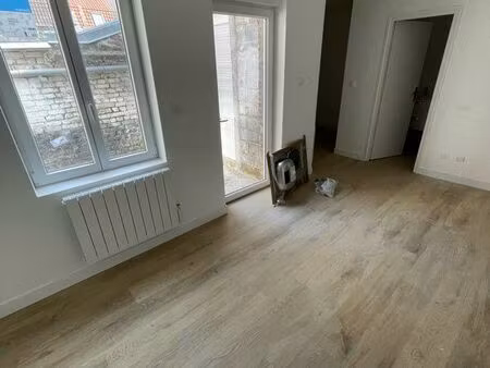 t1 refait à neuf dispo immédiatement