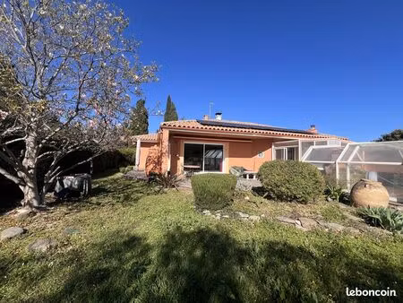 villa 5 pièces 137 m²