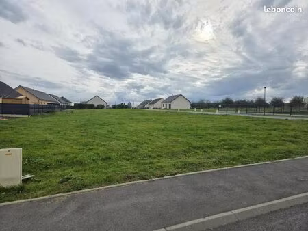 terrain 578 m² londinieres