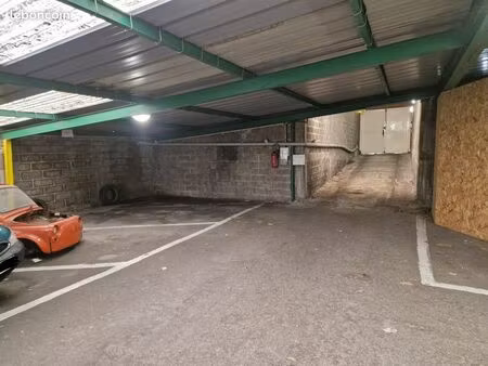 place de parking sous sol
