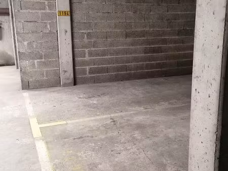 location place de parking