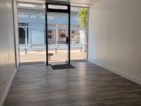 local commercial 42 m² chalon sur saone