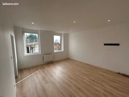 maison- 80m3 - 2 chambres