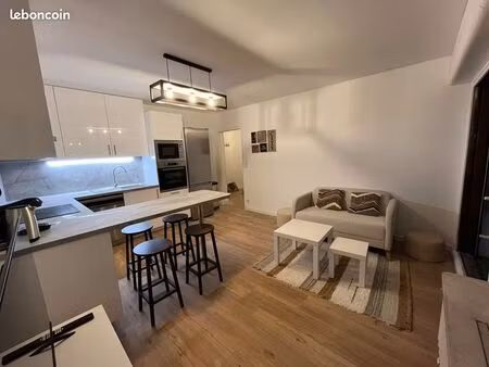 chambre meublée + balcon privatif – hypercentre annemasse