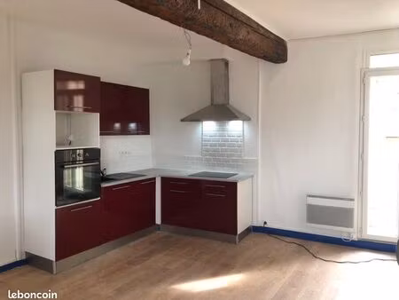 maison de village 2 pièces  50m2+ cave