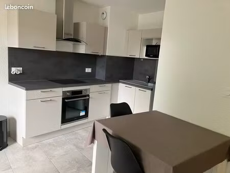 appt t2 36m2- centre ville- tbe