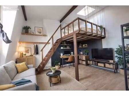 studio 1 pièce 27 m²