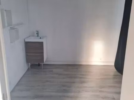 salle a louer dans un institut de beauté