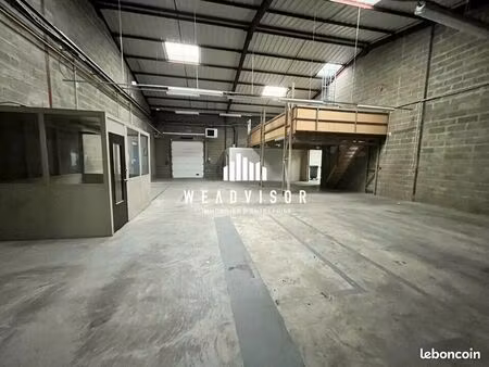 local d'activite 210 m² le mans
