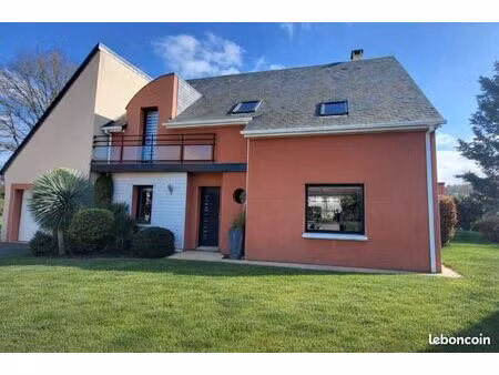 maison moderne-6 pièces-145m²-piscine chauffée