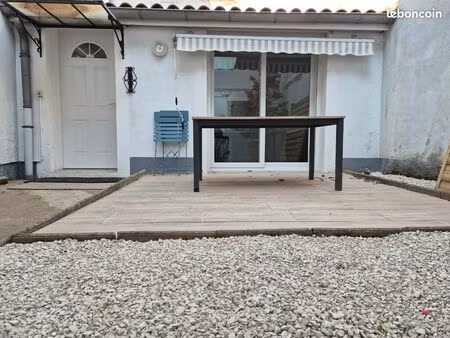 appartement t2 meublé avec terasse privée centre ville