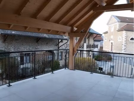 t3 65 m² – terrasse 20 m² + garage – chilly