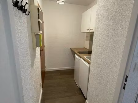 studio 20 m² – proche gare & tram