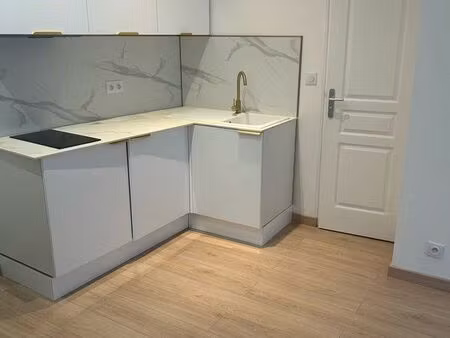 t2 métro beauvoisine