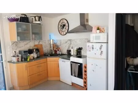 location maison 4 pièces 80 m2 terrasse + stationnement