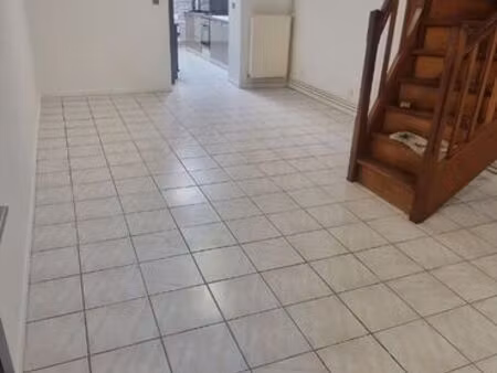 location maison 70m2