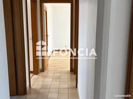 appartement 3 pièces 63 m²