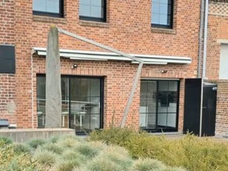 appartement 6 pièces 143m²