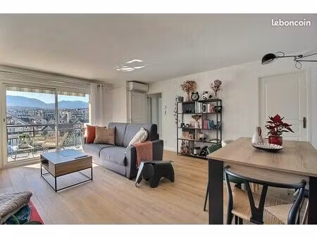 appartement 3 pièces 68 m²