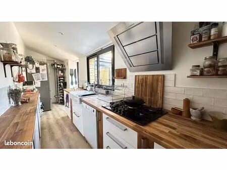 maison de ville 6 pièces 182 m²