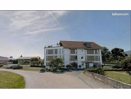 local 24m² dans maison de santé