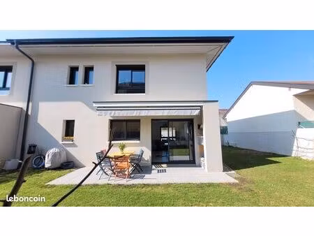 maison de ville 5 pièces 92 m²