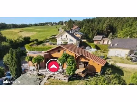 maison avec grande terrasse et jardin – 106 m² – choisy (20 min annecy)