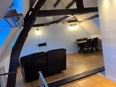 coup de cœur : f2 de charme sous les toits – melun centre historique