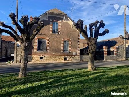 maison 6 pièces 112 m²