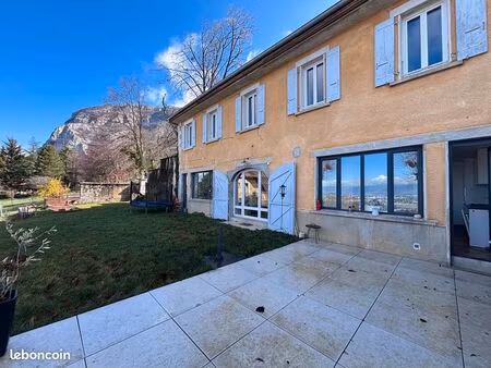 bâtisse de caractère - vue imprenable - collonges-sous-salève