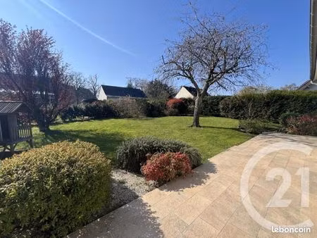 pavillon 7 pièces 169 m²