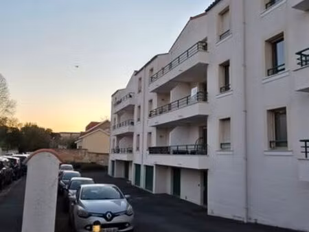 appartement t2 quai métayer - balcon + garage