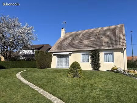 maison 4 pièces 82 m²