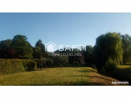 terrain 800 m² maulette