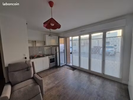 appartement t2 au coeur de champs sur marne