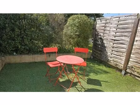t1 meublé aec terrasse jardin parking