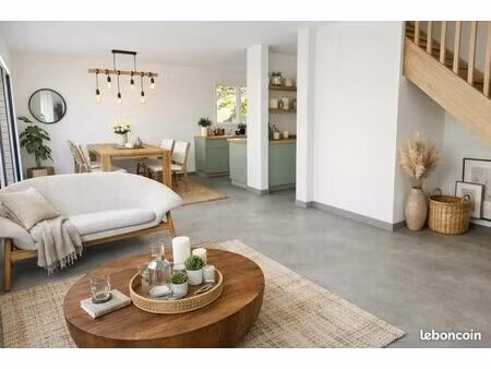 maison 4 pièces 93 m²