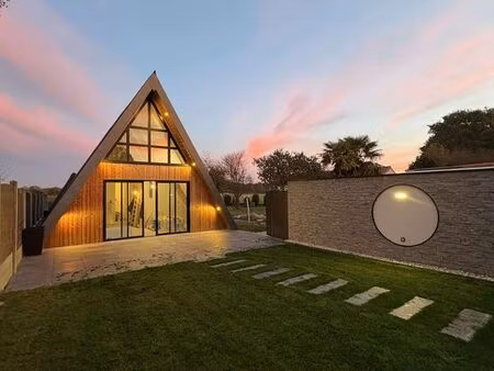 superbe location maison atipique en a