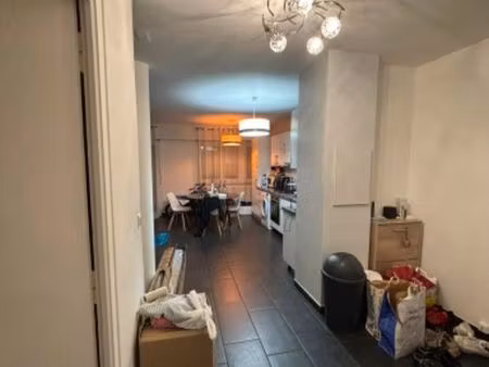 place etoile un grand t2 avec salon 35m