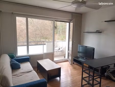 a louer t1bis   35m2   1 chambre  pkg