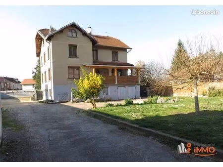 maison 7 pièces 180 m²