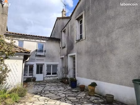 maison 6 pièces 181 m²