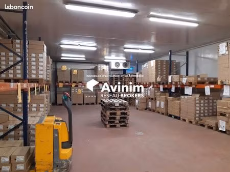 local 1270 m² challes-les-eaux