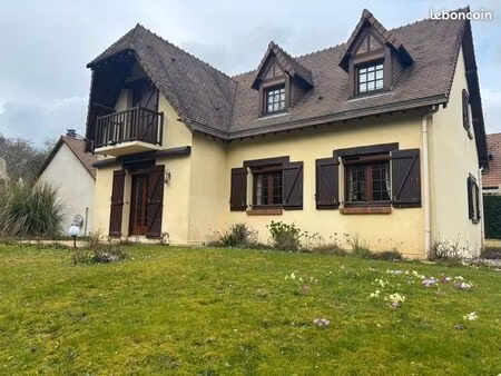 maison 5 pièces 126 m²