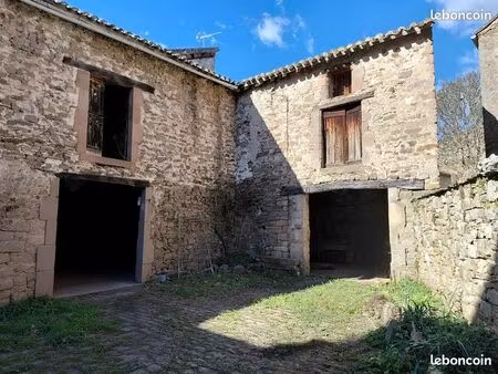 ancienne écurie en pierre à monestiés (tarn) – potentiel exceptionnel ?