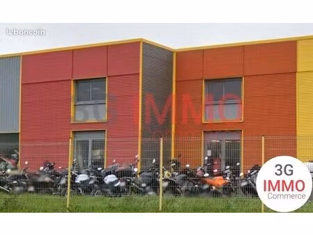 local bureaux 180 m²