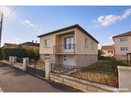 pavillon 4 pièces 81 m²