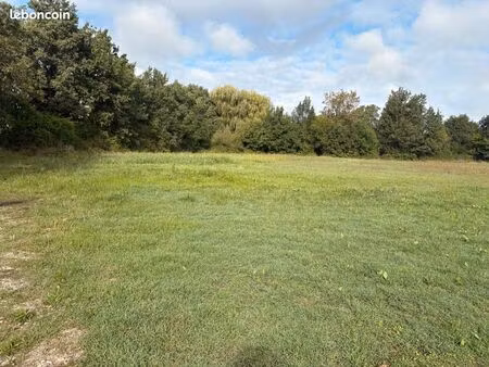 terrain 910 m² saint sulpice